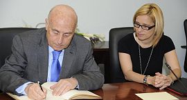 El Síndic firma convenios de colaboración con La Pobla de Vallbona, San Antonio de Benagéber y Manises